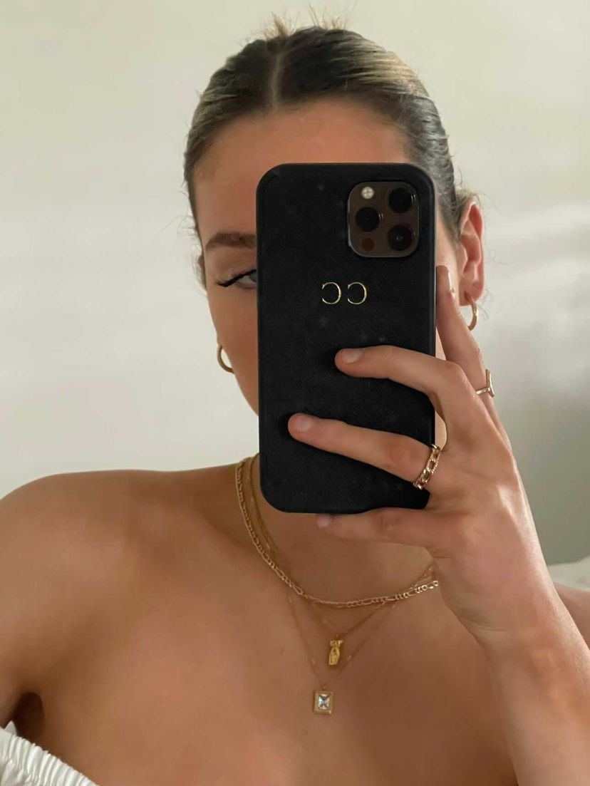 Her Body Gold Necklace - Image 6