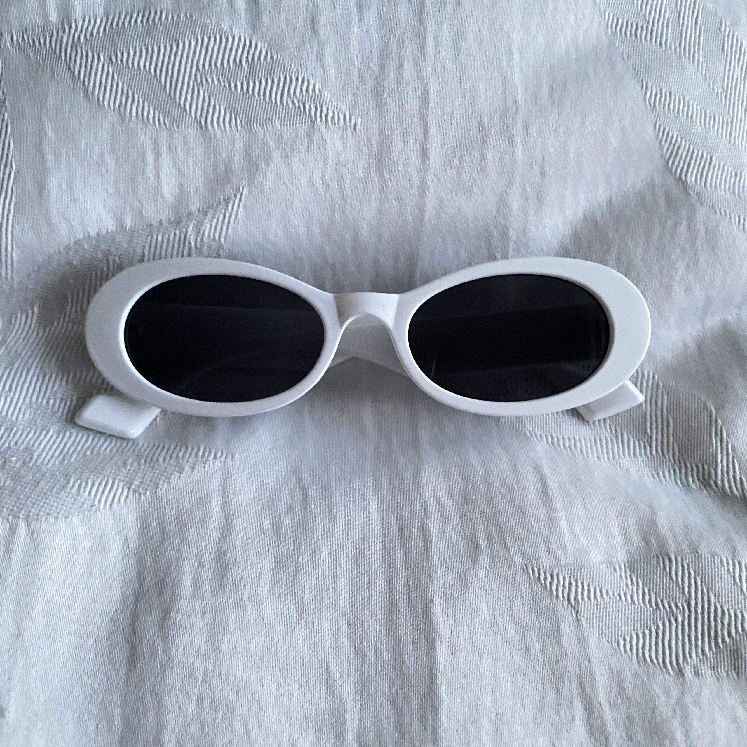 Jacinta Sunglasses- White - Image 2