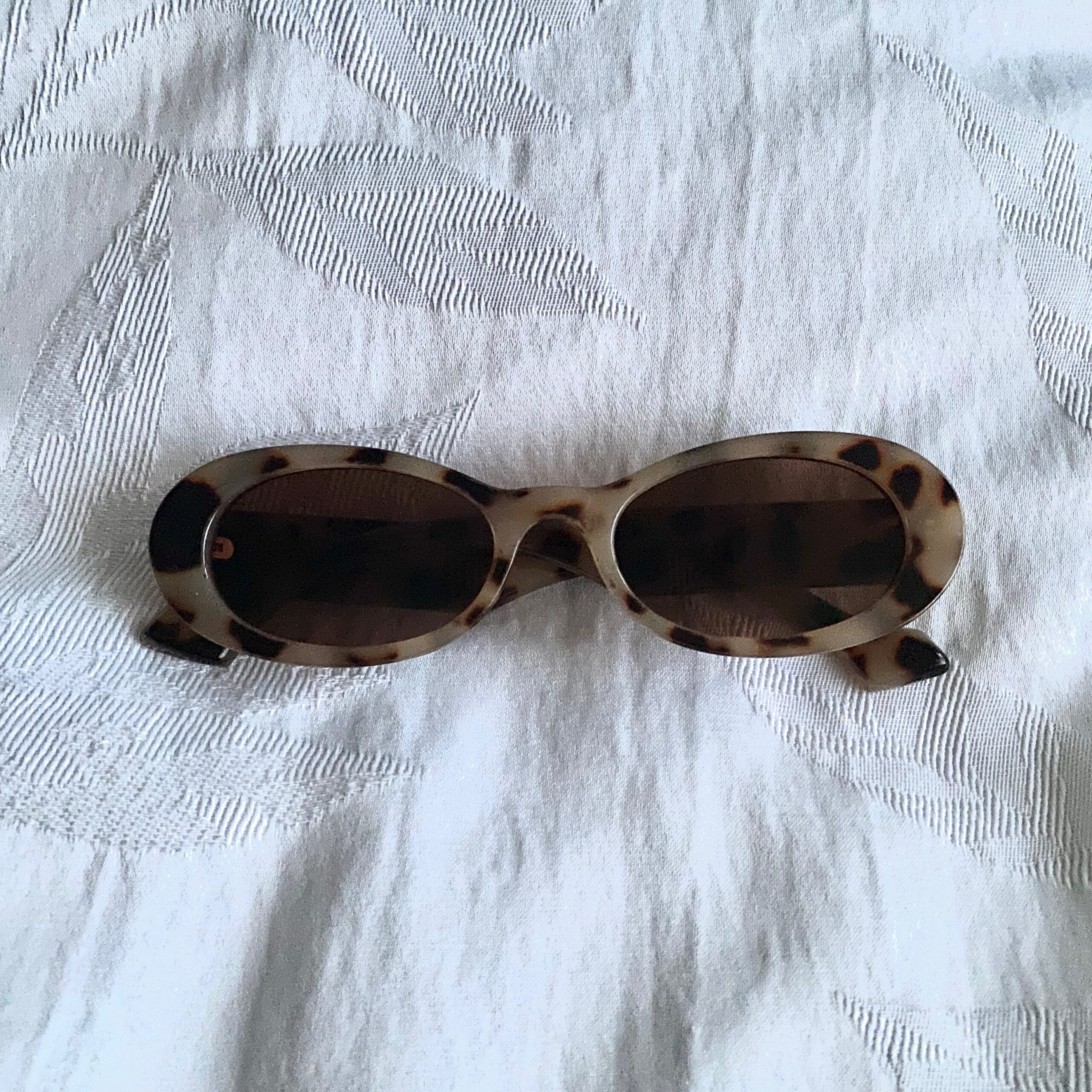 Jacinta Sunglasses- Milky Tortoise Shell - Image 2