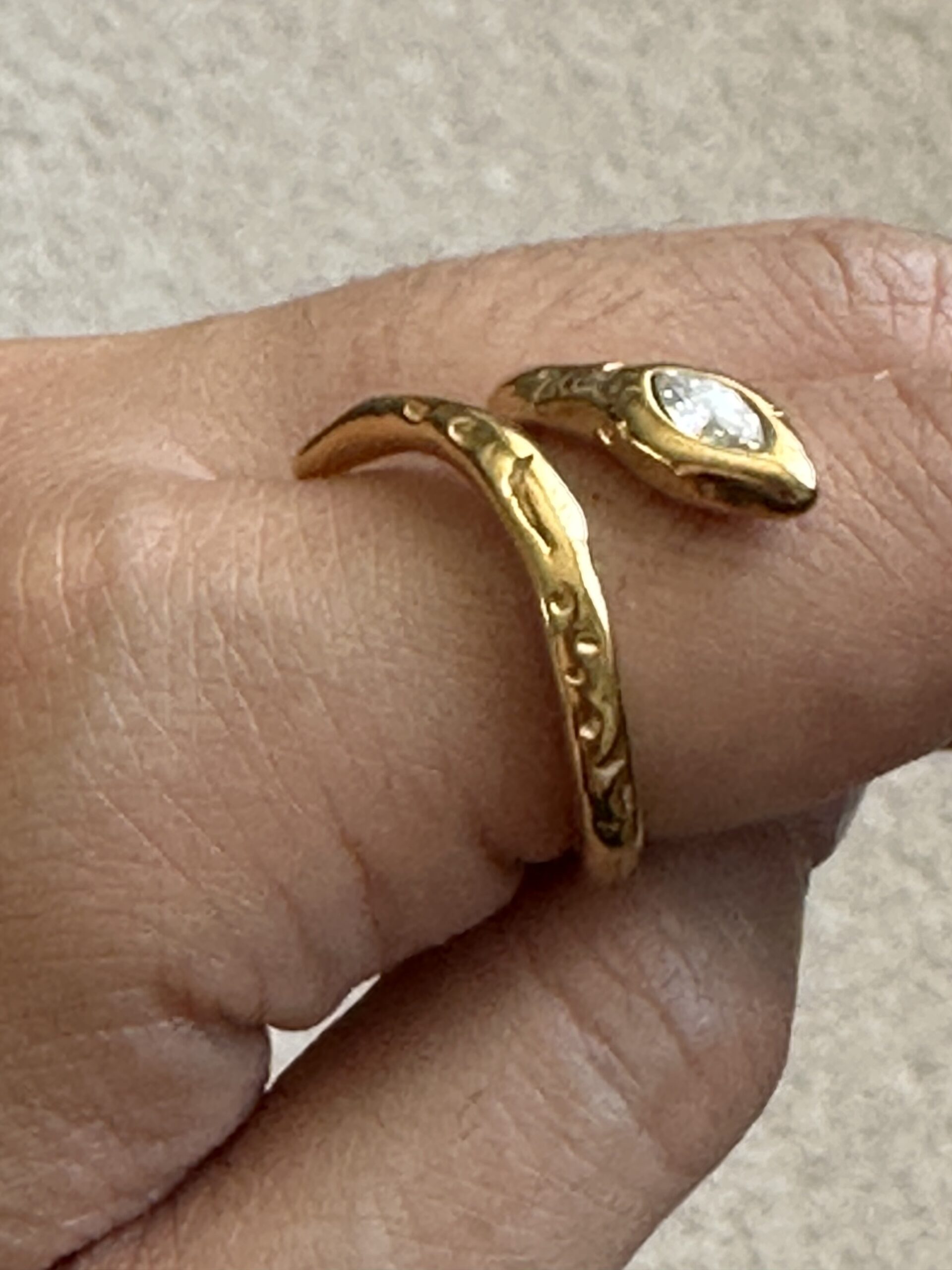 Serpentine Gold Ring - Image 2