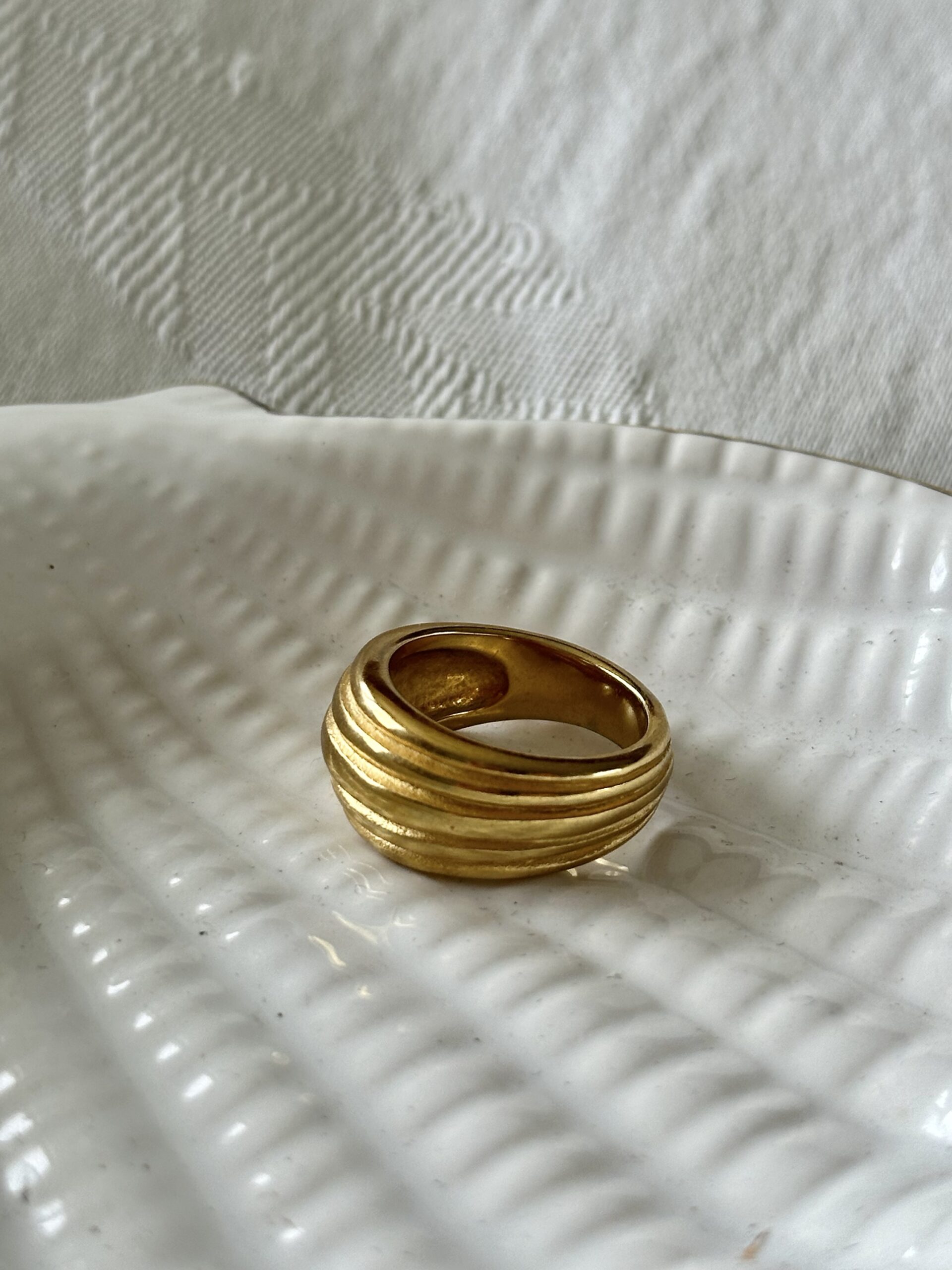 Cairo Gold Ring